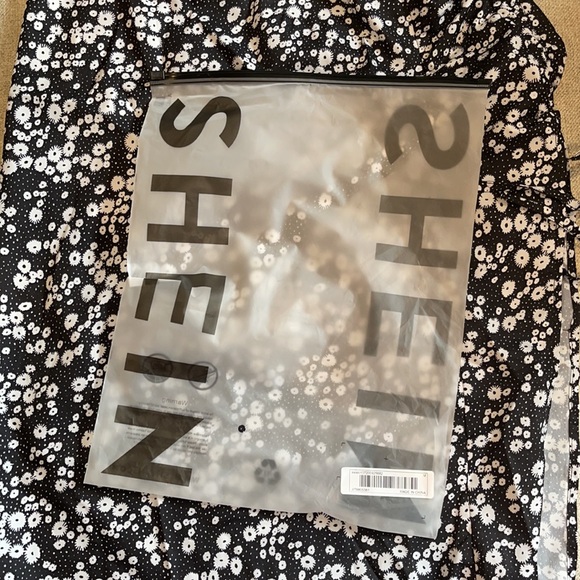 NEW - Floral Print Drawstring Split Thigh Skirt - Picture 8 of 9